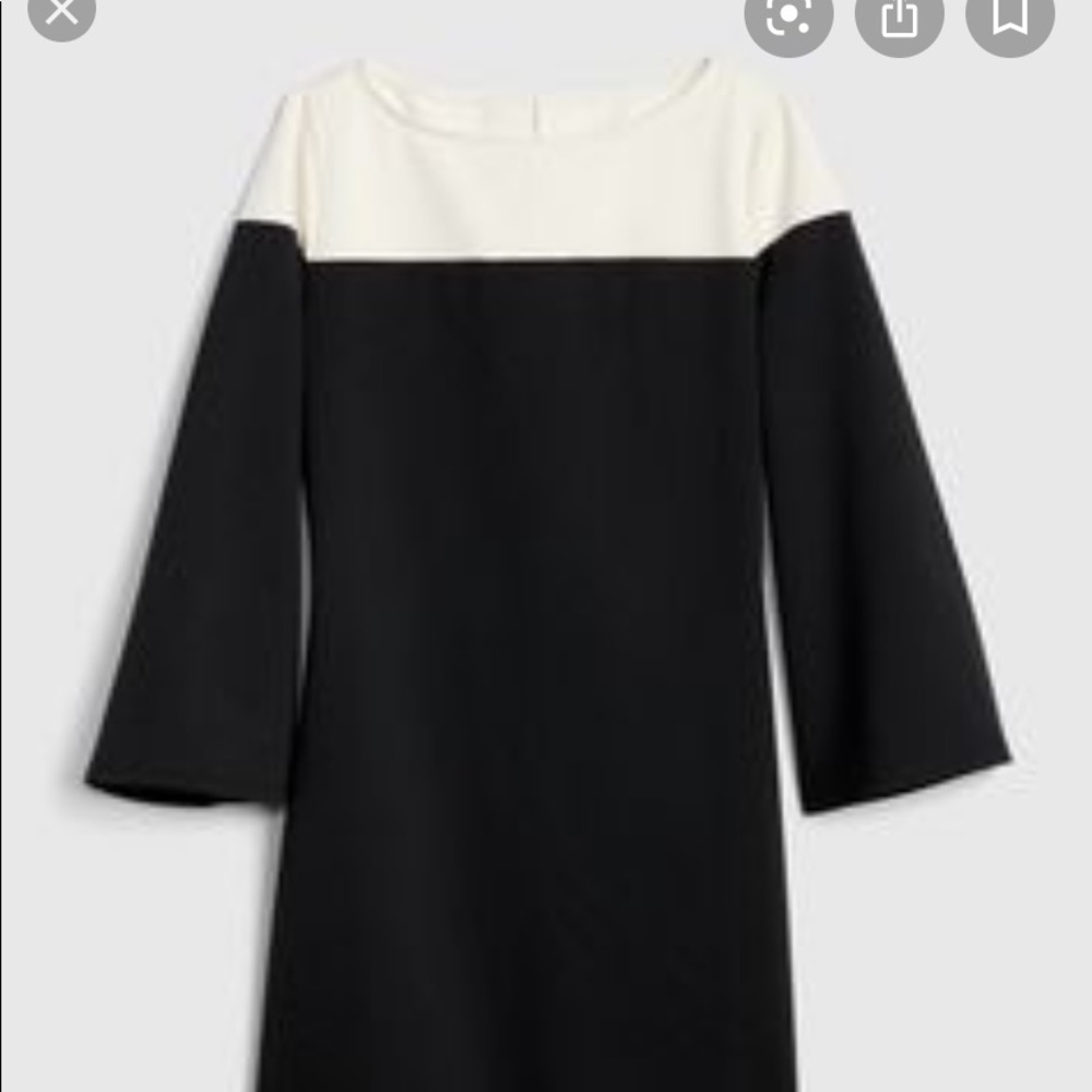 GAP - Color block dress w/ bell sleeves